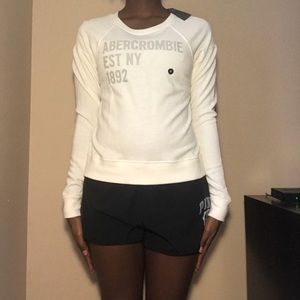 Abercrombie & Fitch Sweatshirt